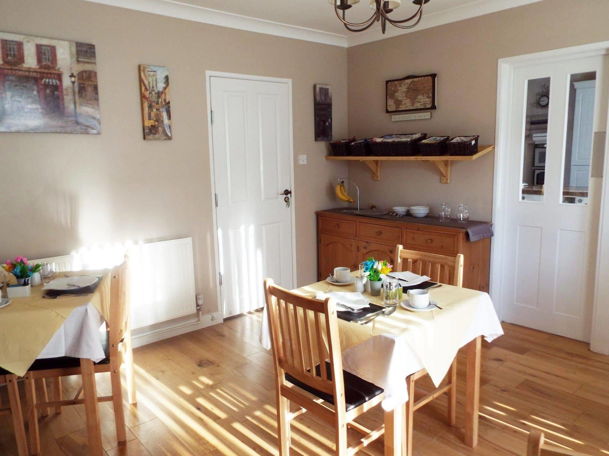 Guston Guest House Dover Esterno foto