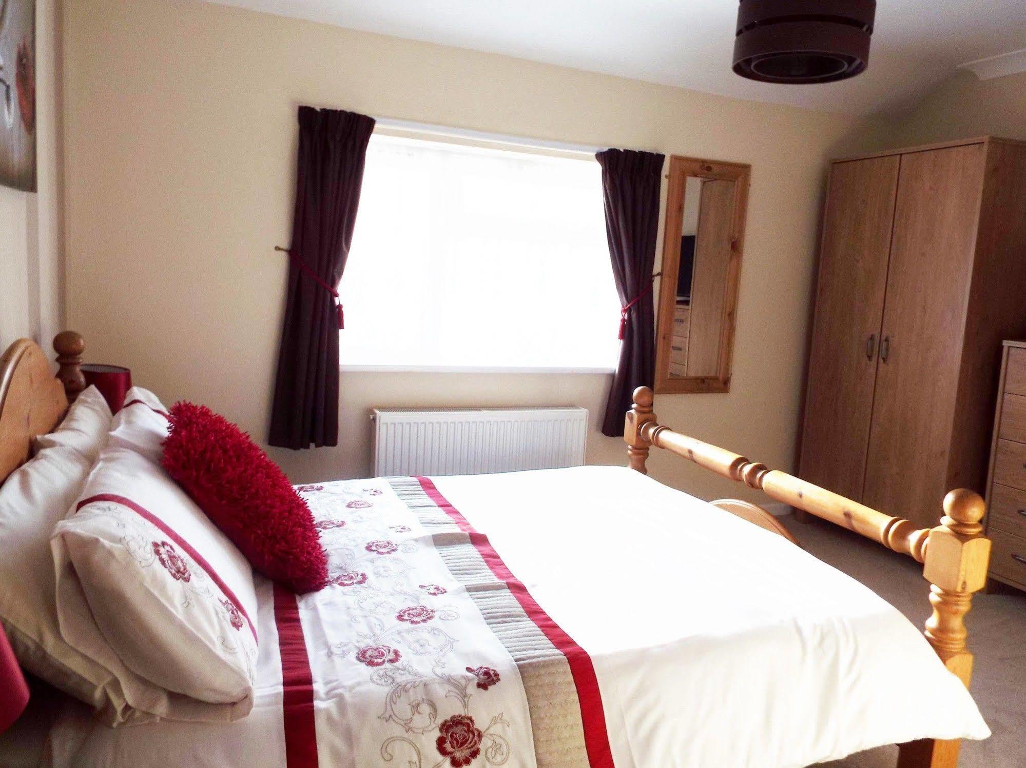 Guston Guest House Dover Esterno foto